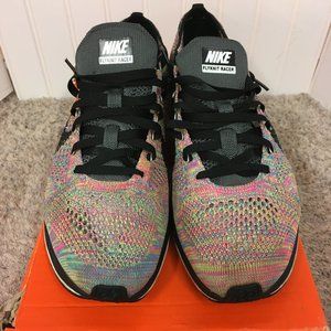 Nike Flyknit Racer Size US 9.5, 526628-004